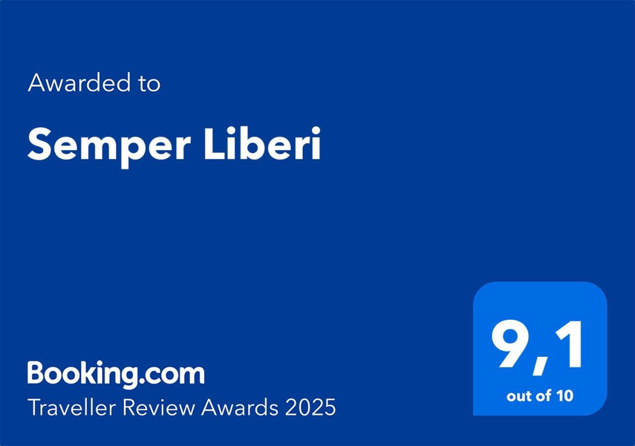 Apartamento Semper Liberi Máribor Exterior foto